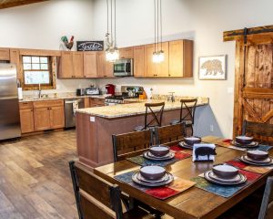 Cabin Rental with Full Kitchen
